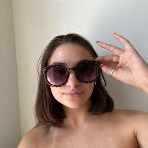Brown sunglasses